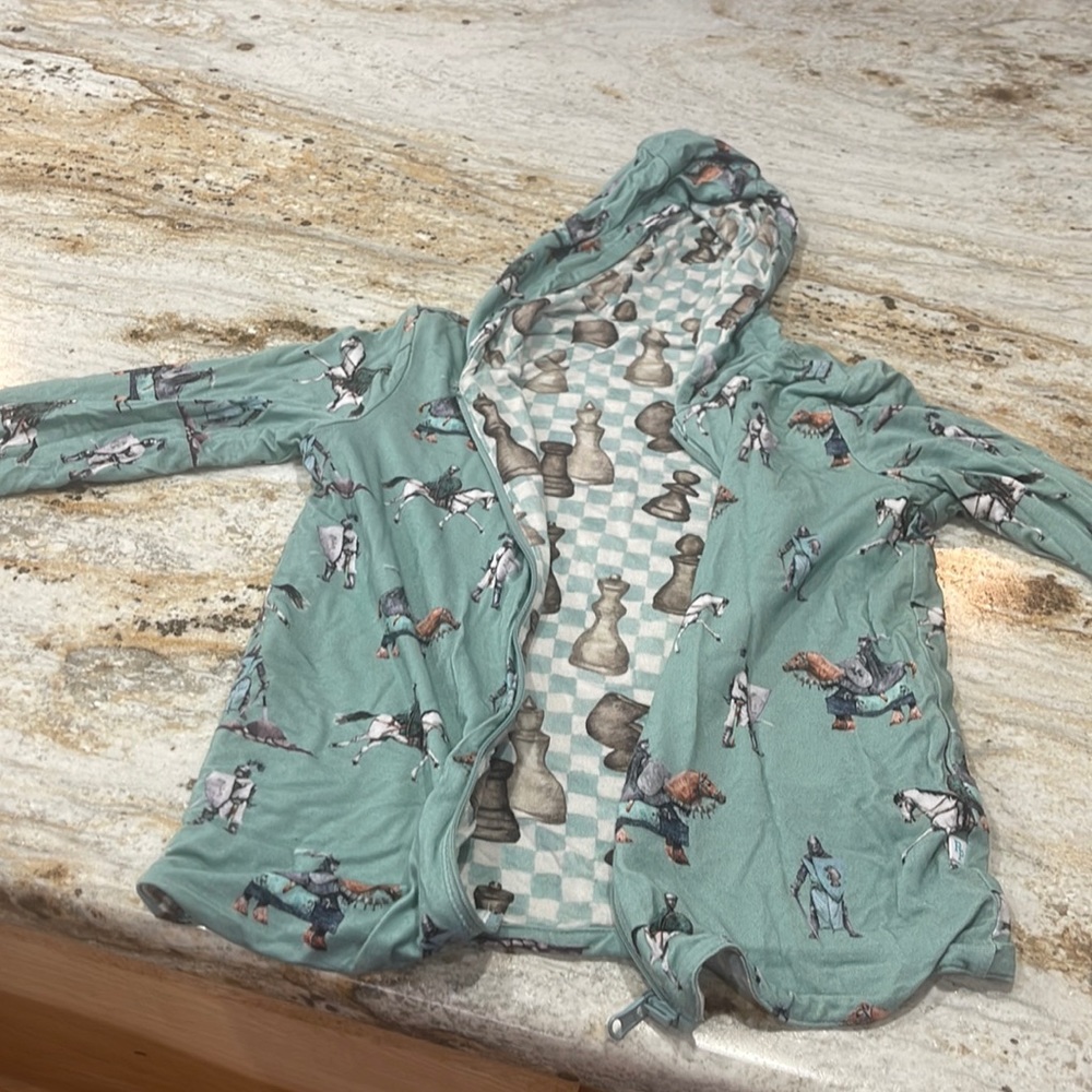 Posh peanut pj hoodie size 7 reversible